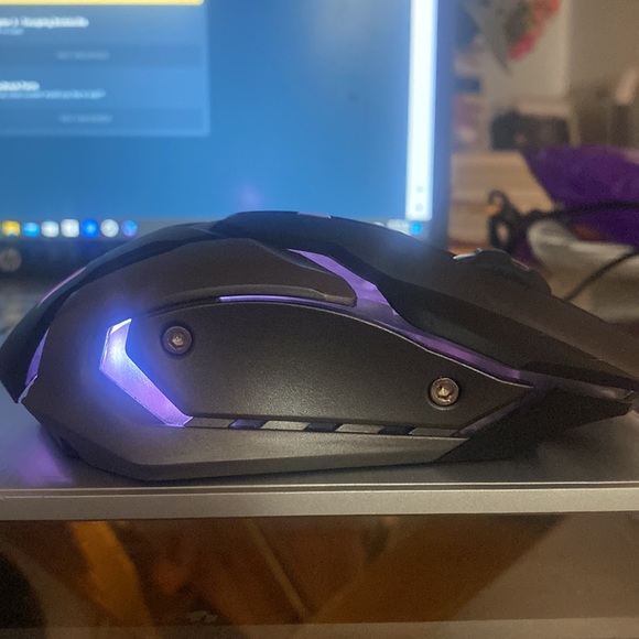 GAMING MOUSE DIFFERENT COLORS - Picture 2 of 3